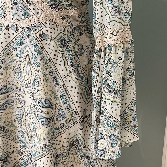Free People Moonlight Bay mini dress | blue & white paisley print | size 8 - Picture 9 of 15